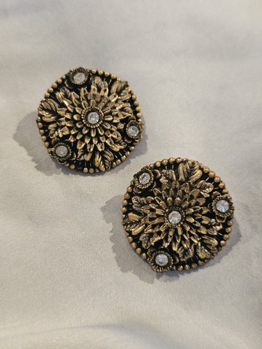 Vintage art and crafts - vintage,